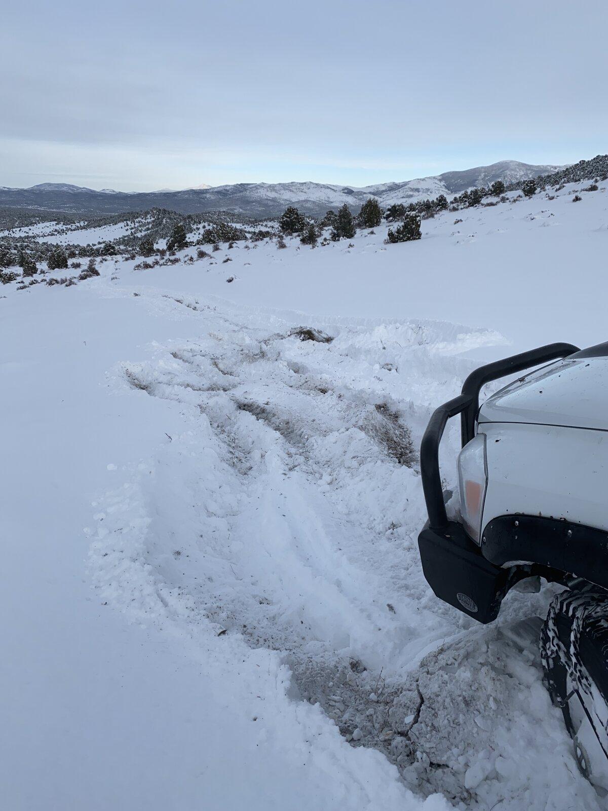 Off Roading - Four Wheeling in Snow | Turbo Diesel Register